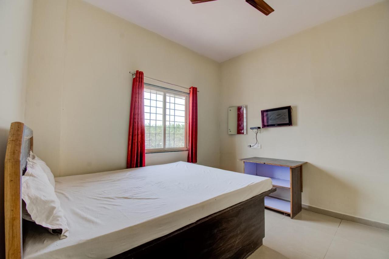 Spot On Sri Srinivasa Lodge Kurmannapalem Экстерьер фото